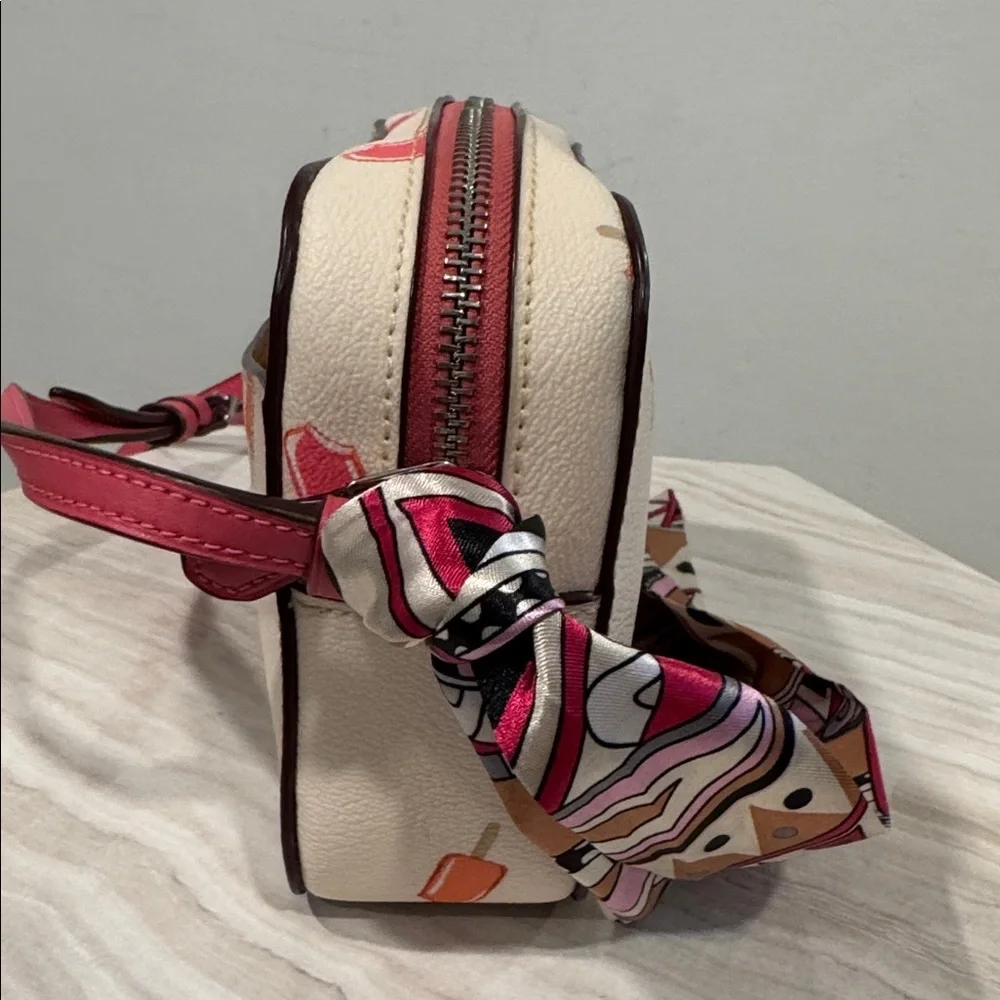 Coach Mini Camera Popsicle Ice Cream Crossbody - Picture 7 of 17